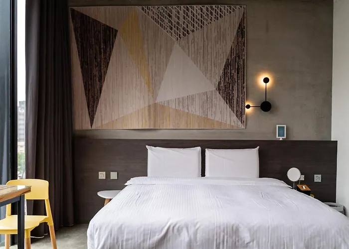 Yz Spa House